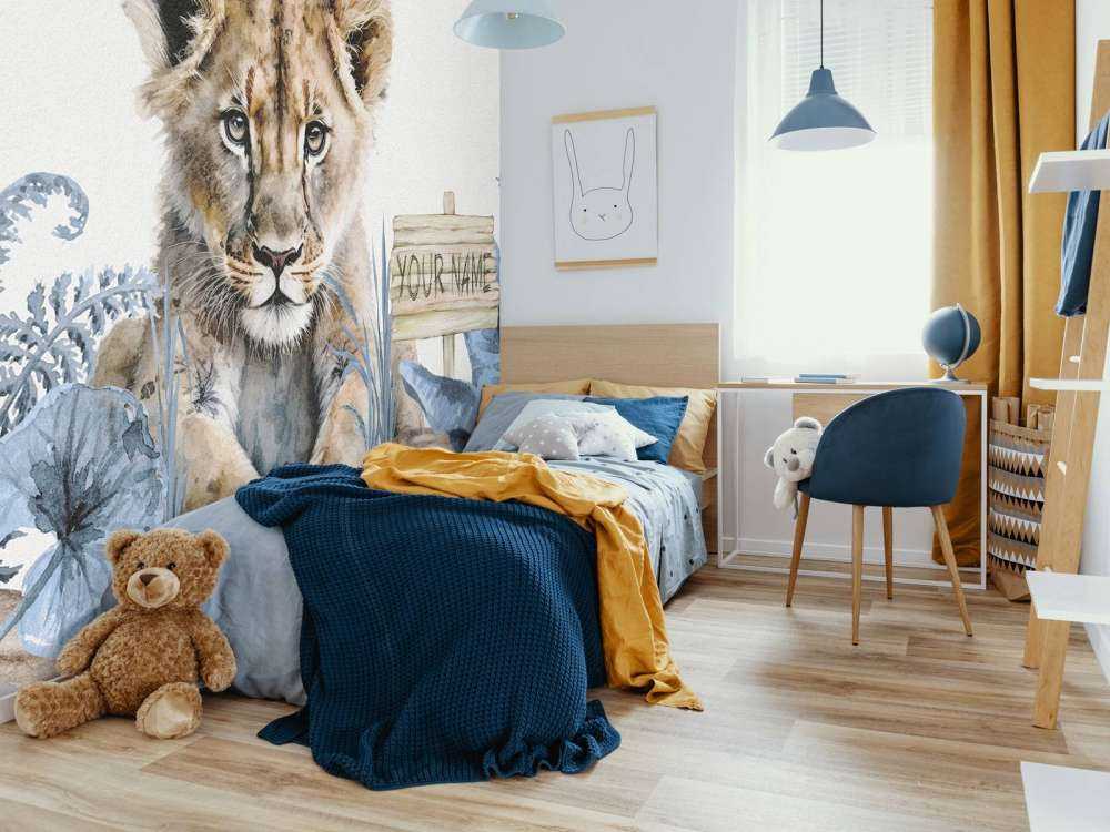 Giovane leone nella giungla blu