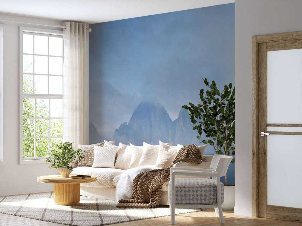 Isola rocciosa nel mare