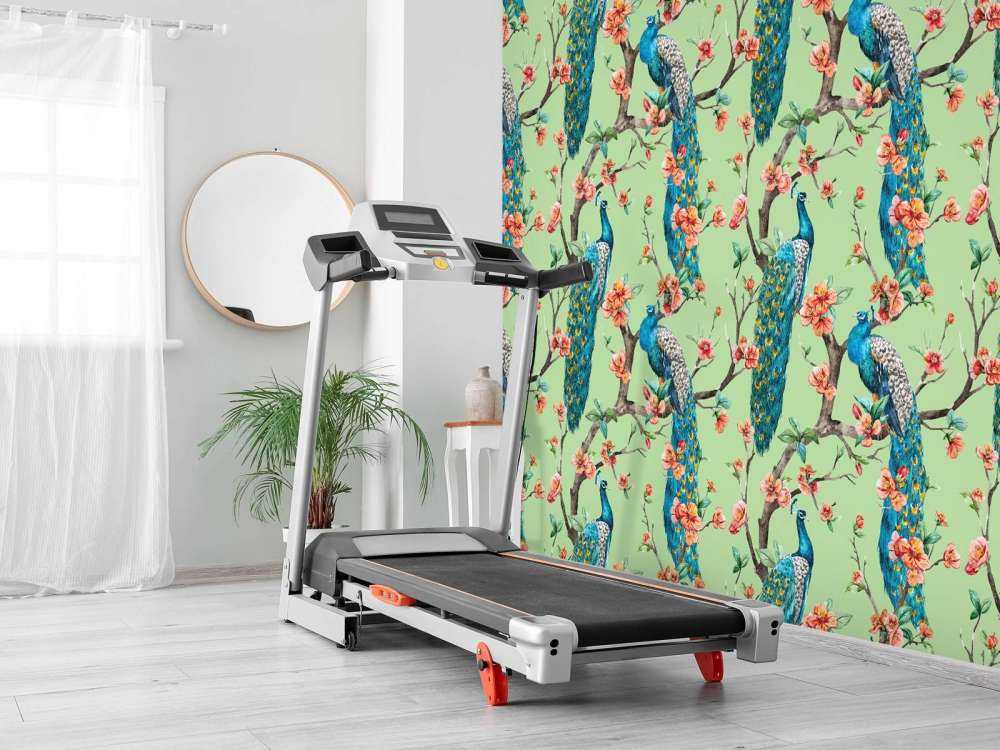 Pavone con Fiori da Giardino