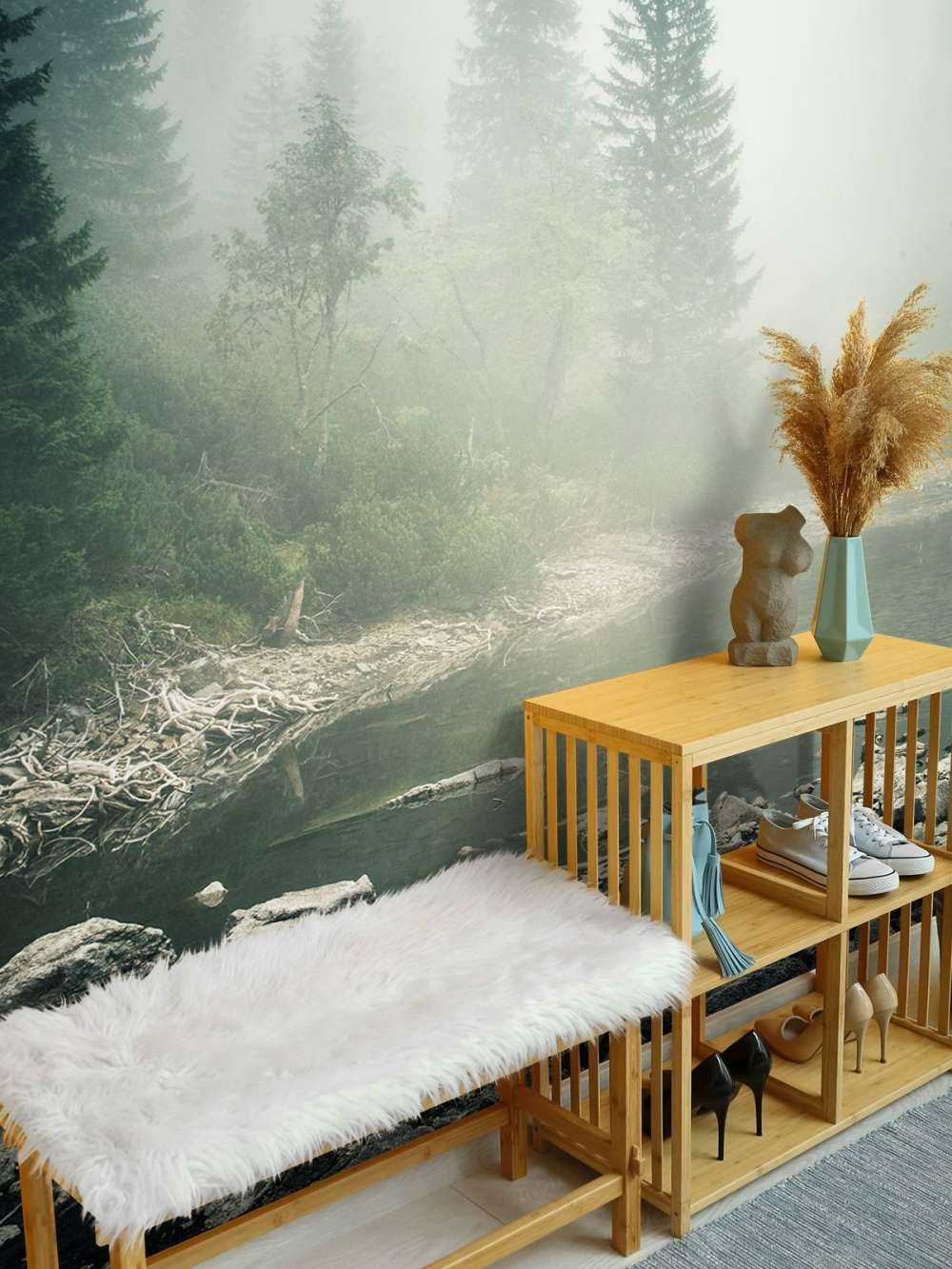 Un bellissimo lago di montagna